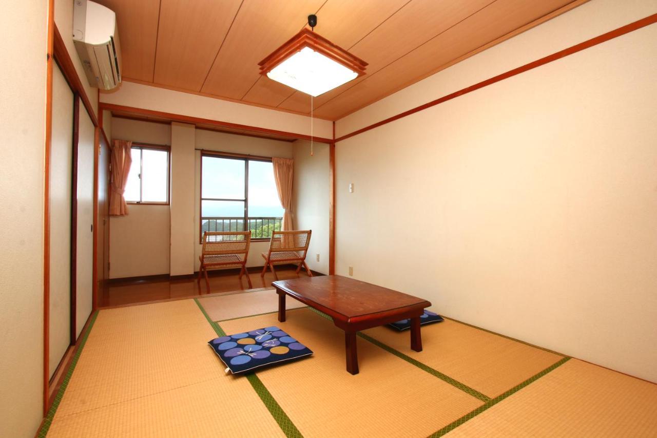 Minshuku Umi No Sachi Hotel Sasebo Buitenkant foto